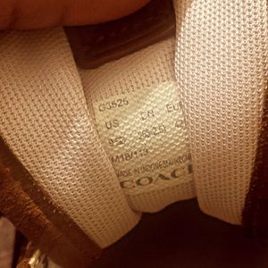 Authentic Mens Coach Shoes Size 9.5